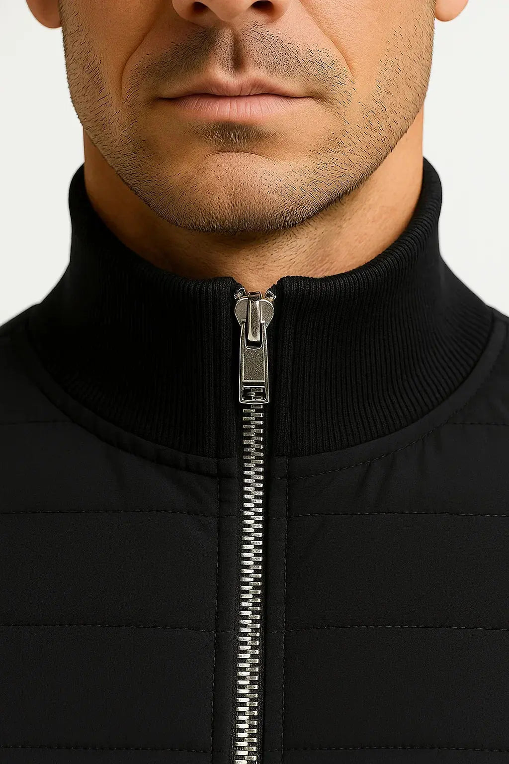 MEN’S QUILTED SLEEVE ZIP JACKET