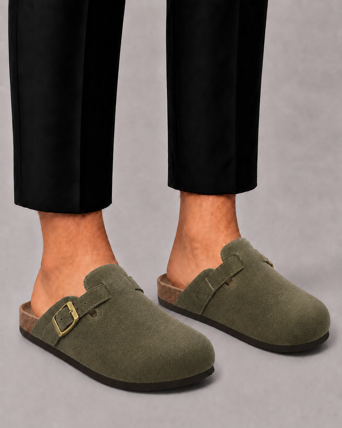BENNETTVALE MEN’S SUEDE CLOG SLIP-ONS