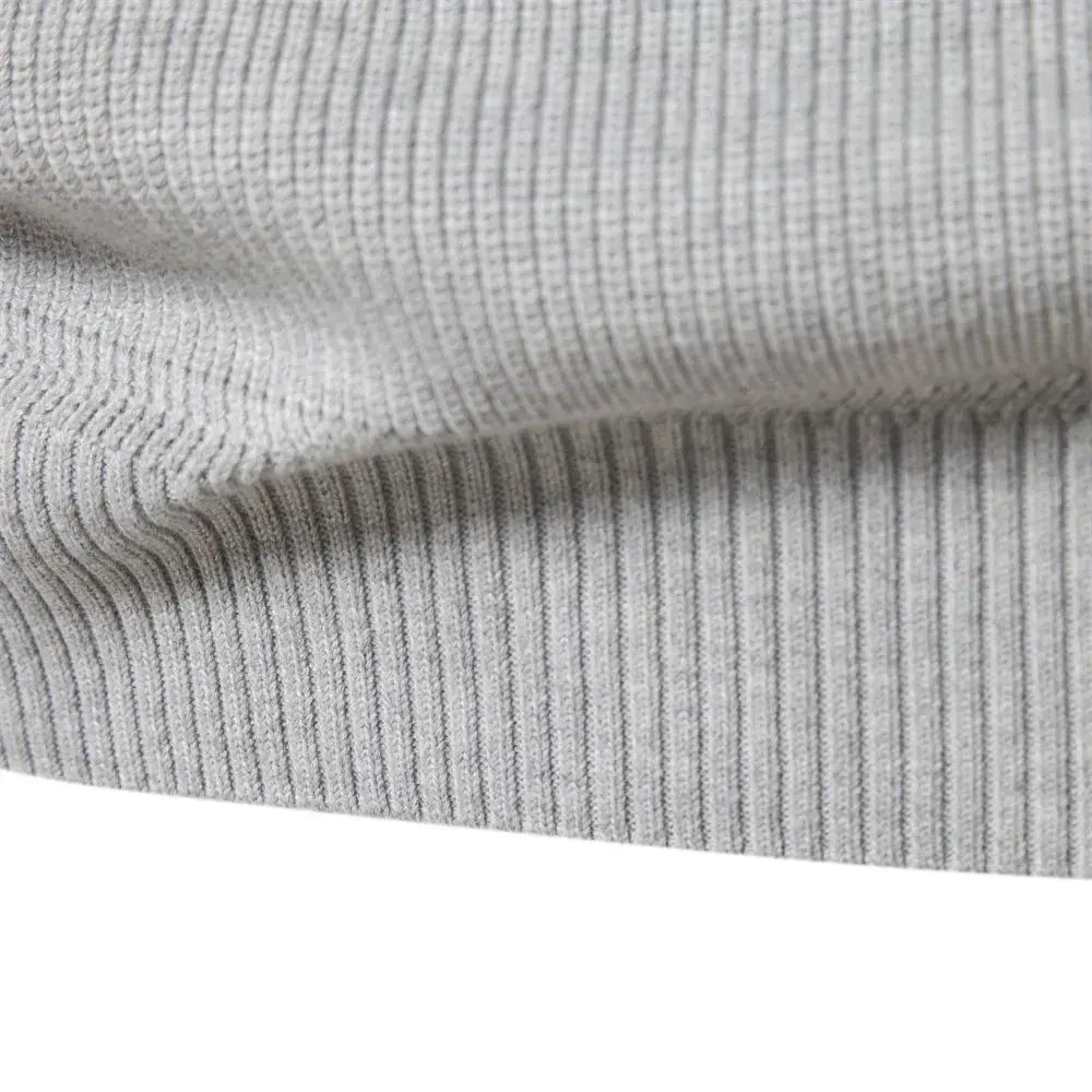 MEN’S HALF-ZIP WOOL-BLEND SWEATER