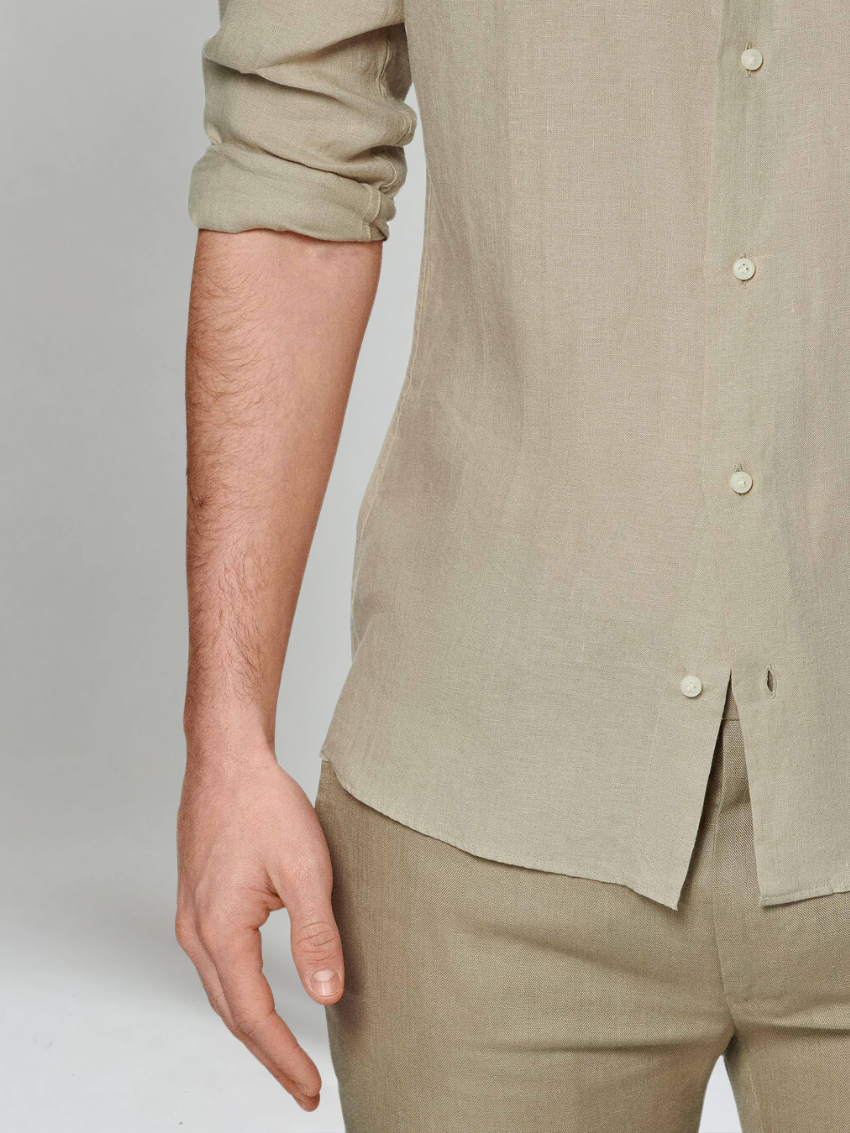 BENNETTVALE MEN’S LINEN KHAKI BUTTON SHIRT